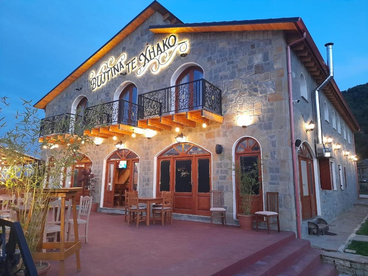 Bujtina Te Xhako Hostel Përmet Buitenkant foto