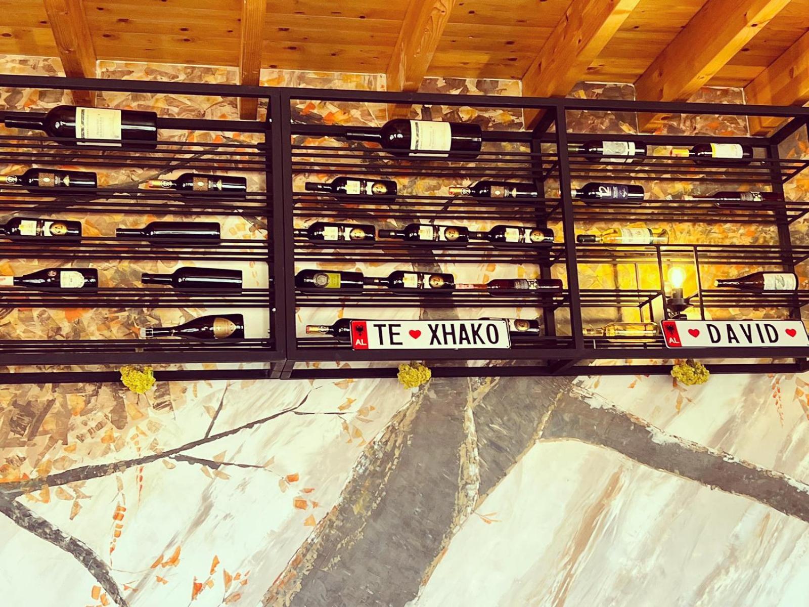 Bujtina Te Xhako Hostel Përmet Buitenkant foto